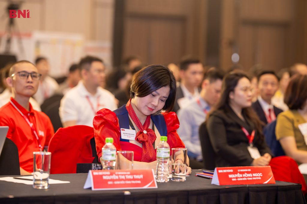 Nguyễn Hồng Ngọc - Sinh ra và lớn lên tại quê Thanh Hóa