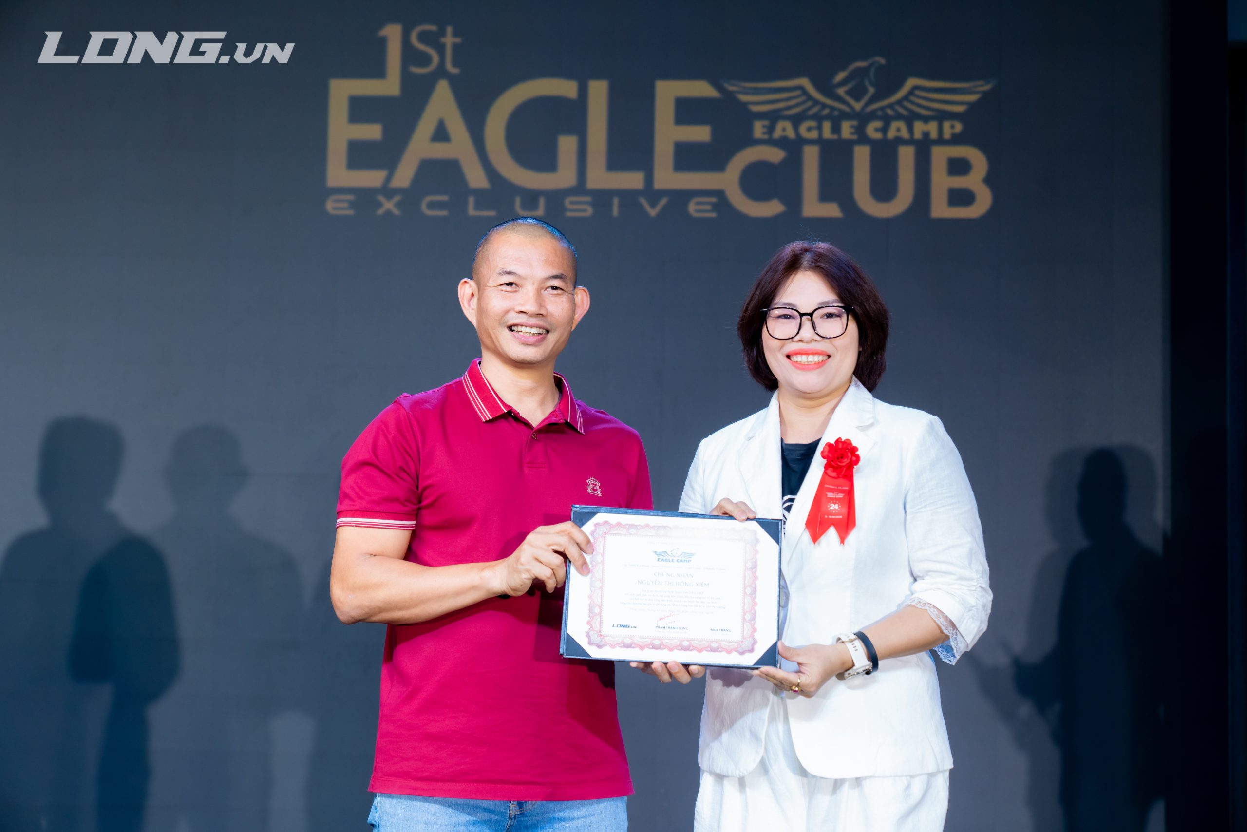 Hồng Xiêm nhìn thấy mình trong hàng ngàn phụ nữ kinh doanh