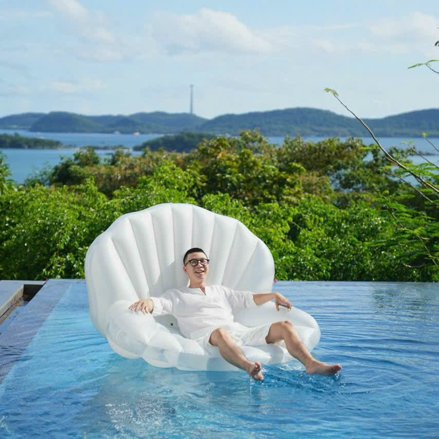 Lê Đức Anh - xuất phát điểm là 1 kỹ sư công nghệ, không chịu cuộc sống yên phận