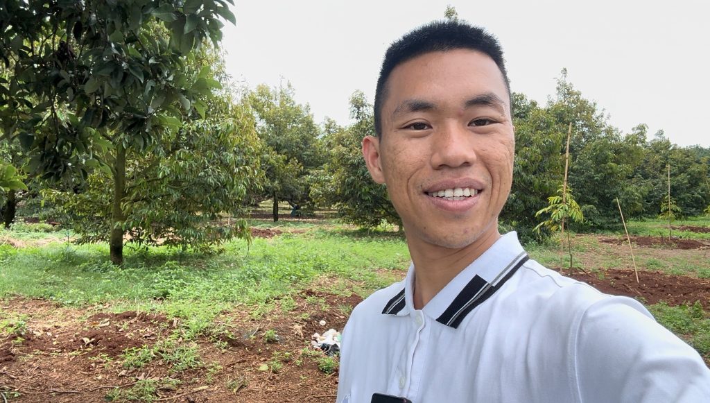 Phạm đức thiện đã giúp thay đổi suy nghĩ của nhiều nông dân quanh vùng